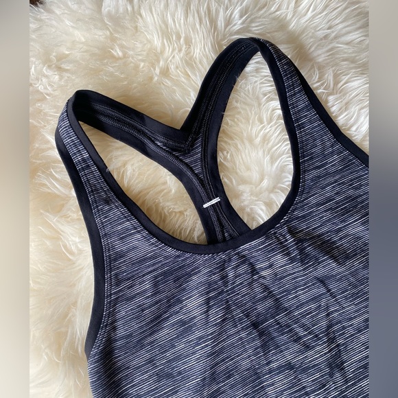 Lululemon Tank top size S - Picture 5 of 5